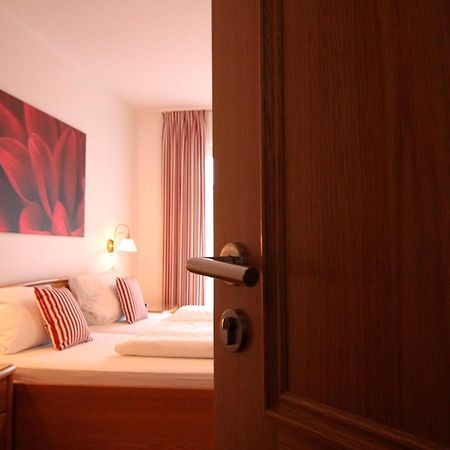 Hotel Waldgasthof Schoening Friesoythe Camera foto