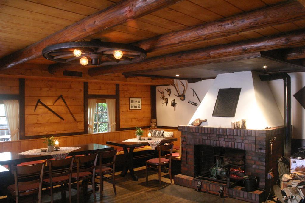 Hotel Waldgasthof Schoening Friesoythe Esterno foto